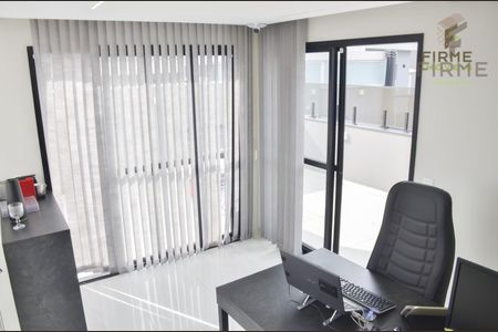 4_photo/94dcfb1743.f3c33ce37ca653db-ATLAS-12d917ab-5d35-4fea-be1d-744360dfabdf.jpg de casa à venda com 3 quartos, 208m² em Boqueirão, Curitiba