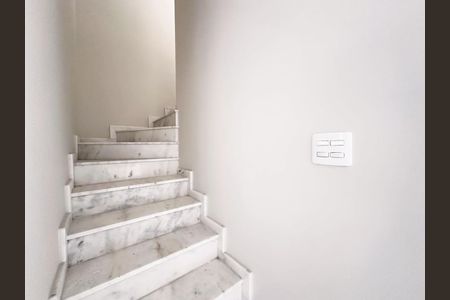 6_photo/94dcfb1745.76ccbfd2bfad863d-ATLAS-8f974869-dfe2-420d-9929-d3ab344fd219.jpg de casa à venda com 4 quartos, 176m² em Xaxim, Curitiba