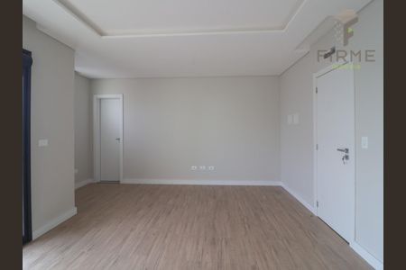 23_photo/94dcfb17a3.09000a4fa51e2841-ATLAS-086d1bba-d277-42ce-bf62-dbce1bd43d73.jpg de casa à venda com 3 quartos, 118m² em Xaxim, Curitiba