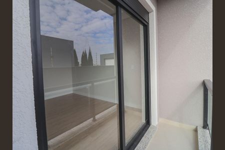 10_photo/94dcfb17a3.09000a4fa51e2841-ATLAS-38ef688b-b3ea-431d-a4f9-bbdbd4b1d065.jpg de casa à venda com 3 quartos, 118m² em Xaxim, Curitiba