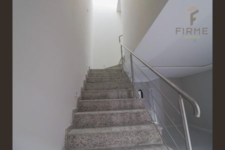 8_photo/94dcfb17a3.09000a4fa51e2841-ATLAS-e6bb8cc6-6ac1-4b1d-930b-aa400487a3f7.jpg de casa à venda com 3 quartos, 118m² em Xaxim, Curitiba