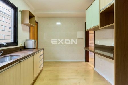 4_photo/94dcfb17cb.c735d14336f4737f-ATLAS-1623d4e1-367f-4515-bac9-2f21f04a0256.jpg de casa à venda com 3 quartos, 104m² em Xaxim, Curitiba