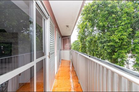 12_photo/94dcfb17fb.f5a9e8e533a12a42-ATLAS-a1cab397-d877-41d8-9f85-5feb8a961219.jpg de casa à venda com 3 quartos, 172m² em Boqueirão, Curitiba