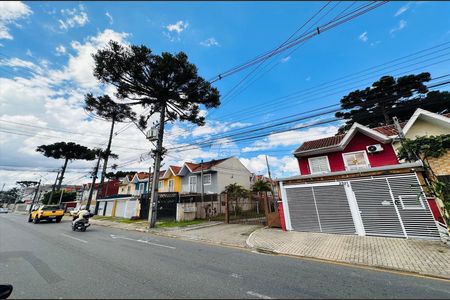 19_photo/94dcfb18bb.453fcf3fbbd81761-ATLAS-42d68f66-a362-40bc-90e5-53e368c3ce7f.jpg de casa à venda com 3 quartos, 110m² em Hauer, Curitiba