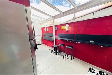 2_photo/94dcfb18bb.453fcf3fbbd81761-ATLAS-877c8144-d5a1-4e01-88e8-2b2a37209ad3.jpg de casa à venda com 3 quartos, 110m² em Hauer, Curitiba