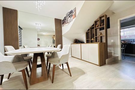 10_photo/94dcfb18bb.453fcf3fbbd81761-ATLAS-beb99917-b9e9-404e-aaa3-09f51052dd36.jpg de casa à venda com 3 quartos, 110m² em Hauer, Curitiba