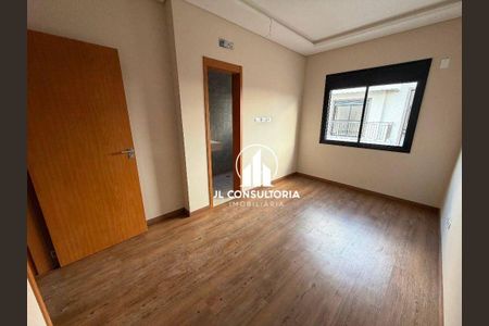 22_photo/94dcfb1a27.0a8c2ef2b1f1fc12-ATLAS-12133e67-f7d2-43e4-8fc8-20cb0e137e9e.jpg de casa à venda com 3 quartos, 135m² em Boqueirão, Curitiba