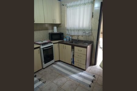 5_photo/94dcfb1a2f.b98dc6cdfb52627f-ATLAS-b909479e-043d-48dc-b876-8fa2302b0acd.jpg de casa à venda com 3 quartos, 110m² em Boqueirão, Curitiba