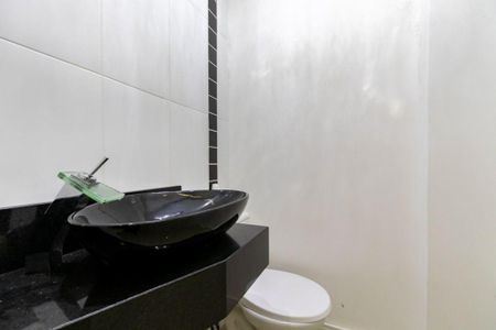 3_photo/94dcfb1af1.8ca146e4695ff152-ATLAS-42cbeef1-dfaf-42bd-81f0-7ed4a10c83fc.jpg de casa de condomínio à venda com 3 quartos, 200m² em Boqueirão, Curitiba