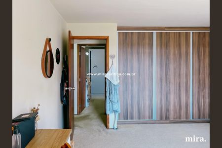 30_photo/94dcfb1b55.5f3d0ec8cff6b3c6-ATLAS-a3eec6a8-dc80-42b9-a980-cdd209e0136a.jpg de casa à venda com 3 quartos, 261m² em Boqueirão, Curitiba