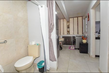 6_photo/94dcfb1c2b.4ded281f41795fae-ATLAS-cd6d9bed-78f0-4980-90c7-5dc0792b821d.jpg de casa à venda com 3 quartos, 66m² em Hauer, Curitiba