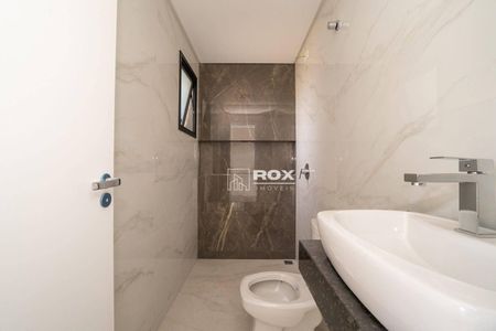 2_photo/94dcfb1c49.990e4d97e4effe6e-ATLAS-5f4f456f-eda4-43f9-bfd9-8010295b8260.jpg de casa à venda com 3 quartos, 115m² em Boqueirão, Curitiba