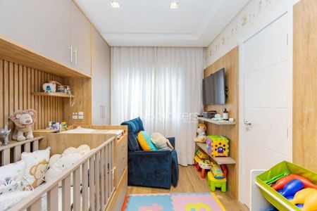 32_photo/94dcfb1c9d.709b0788d549ea7e-ATLAS-61a2dd05-c964-4079-a700-ceeb3f9f9c6d.jpg de casa à venda com 4 quartos, 200m² em Boqueirão, Curitiba