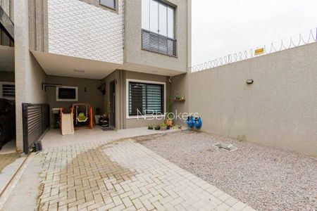 3_photo/94dcfb1c9d.709b0788d549ea7e-ATLAS-abfdb38e-3399-4e18-a454-4431edd4d51b.jpg de casa à venda com 4 quartos, 200m² em Boqueirão, Curitiba