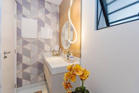 7_photo/94dcfb1c9d.709b0788d549ea7e-ATLAS-dec93084-1472-4f74-97cb-e7d0a2f00054.jpg de casa à venda com 4 quartos, 200m² em Boqueirão, Curitiba