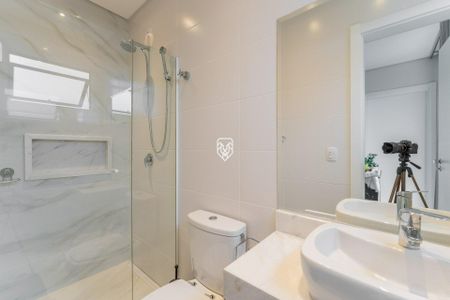 14_photo/94dcfb1c9d.e2dc2d88b56bdd28-ATLAS-afe2a7db-70b9-4201-a80c-63474182df54.jpg de casa à venda com 3 quartos, 200m² em Boqueirão, Curitiba