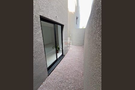 13_photo/94dcfb1ded.4acb297f3ebc3f93-ATLAS-c442fe9b-2b27-4b40-8bde-47c6695a6ced.jpg de casa à venda com 3 quartos, 122m² em Boqueirão, Curitiba