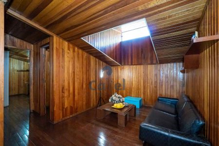 4_photo/94dcfb1e25.a85d12acb26e661d-ATLAS-4218a8d2-a1b0-4519-9741-da0e78ca09d2.jpg de casa à venda com 4 quartos, 370m² em Hauer, Curitiba