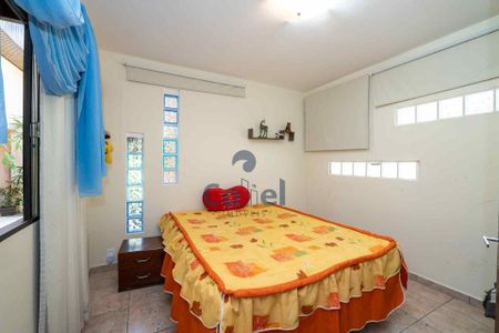 2_photo/94dcfb1e25.a85d12acb26e661d-ATLAS-b68677b0-aad5-4cd8-85cc-1f78cad433ec.jpg de casa à venda com 4 quartos, 370m² em Hauer, Curitiba