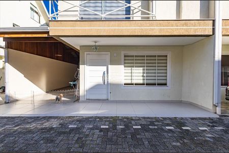 6_photo/94dcfb1e37.56376998e671d5ed-ATLAS-0ec538cd-4c3d-45b9-9940-b81bb122e4da.jpg de casa à venda com 5 quartos, 138m² em Hauer, Curitiba