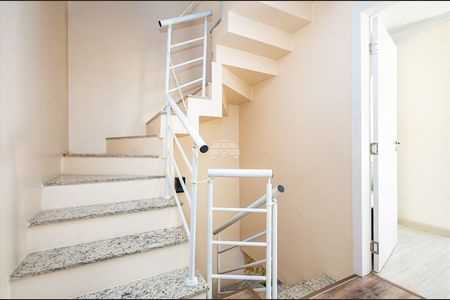 5_photo/94dcfb1e37.56376998e671d5ed-ATLAS-e67d143e-a3b8-42f9-a476-1ab31f01b91f.jpg de casa à venda com 5 quartos, 138m² em Hauer, Curitiba