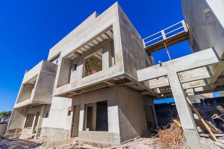 4_photo/94dcfb1e3d.1a137f9019b9bd3c-ATLAS-14d96f2e-d310-4b46-9f3e-85829c817cb0.jpg de casa à venda com 4 quartos, 171m² em Boqueirão, Curitiba