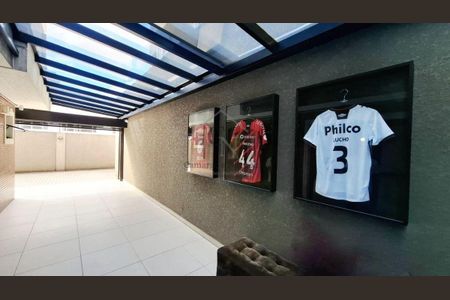 9_photo/94dcfb1e8b.6f5379d138f8c3f3-ATLAS-d3ffc43b-1f77-4151-8a4b-be7bc5d18a11.jpg de casa à venda com 4 quartos, 154m² em Hauer, Curitiba