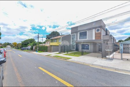 2_photo/94dcfb1edd.a5f9edcc658aa934-ATLAS-1fb4140f-afac-4e1a-a288-b6eacc240974.jpg de casa à venda com 3 quartos, 184m² em Hauer, Curitiba