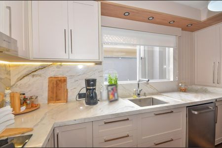 14_photo/94dcfb1edd.a5f9edcc658aa934-ATLAS-7a34af9e-de7e-475d-81cb-7900adc3686b.jpg de casa à venda com 3 quartos, 184m² em Hauer, Curitiba