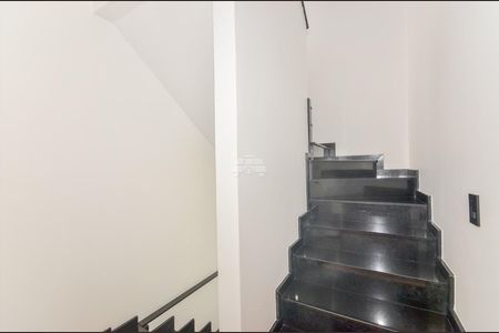 38_photo/94dcfb1edd.a5f9edcc658aa934-ATLAS-eee3e662-11ee-4a17-8eda-c6d9a33325b7.jpg de casa à venda com 3 quartos, 184m² em Hauer, Curitiba