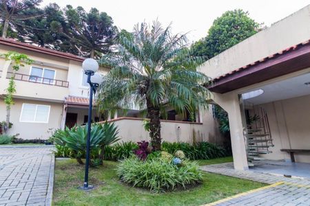 11_photo/94dcfb1f4b.8b72dbca24bd50d3-ATLAS-5ff5c2c7-21ab-4536-8937-2e7eef75421f.jpg de casa à venda com 3 quartos, 77m² em Hauer, Curitiba