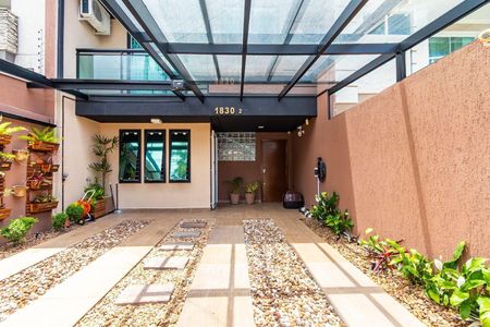 2_photo/94dcfb214b.667fc8507a1e2a2e-ATLAS-0f4a117f-a99e-40bb-b0ae-259979b19b74.jpg de casa à venda com 3 quartos, 203m² em Boqueirão, Curitiba