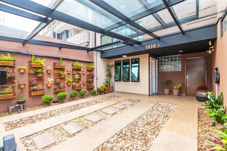 4_photo/94dcfb214b.667fc8507a1e2a2e-ATLAS-1e81332e-46bf-4e77-965c-623abb8ae553.jpg de casa à venda com 3 quartos, 203m² em Boqueirão, Curitiba