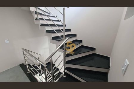 4_photo/94dcfb2223.177ca882bd4d511a-ATLAS-4ab283bb-77b8-4770-be4e-6700c043183f.jpg de casa à venda com 3 quartos, 144m² em Hauer, Curitiba