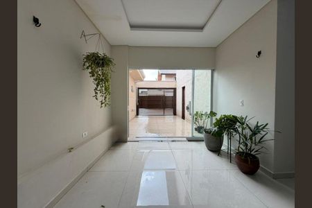 5_photo/94dcfb234d.3424dcd7d68f1708-ATLAS-1263e386-7554-42ea-ba8d-9e83131fd46f.jpg de casa à venda com 3 quartos, 126m² em Boqueirão, Curitiba