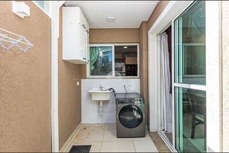 3_photo/94dcfb2409.06df2e872d5b8fc6-ATLAS-56be5863-611f-44b4-a403-ea5b5bbd4f73.jpg de casa à venda com 3 quartos, 106m² em Boqueirão, Curitiba