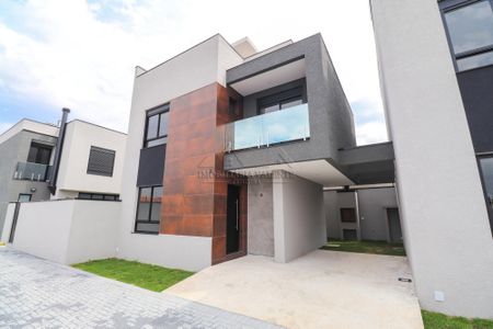 31_photo/94dcfb2437.0ff18f6252aae629-ATLAS-ff6099e8-5f7a-4829-a2c8-6210668b90dc.jpg de casa à venda com 3 quartos, 133m² em Boqueirão, Curitiba