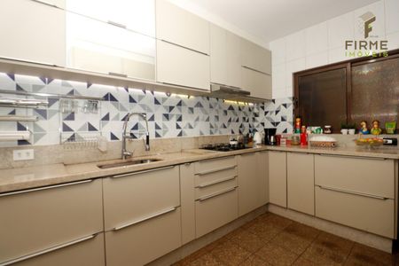 6_photo/94dcfb24e7.aed84c04a1f216b4-ATLAS-adbf43c1-b61d-4c39-a3ae-ddcf9764be2e.jpg de casa para alugar com 4 quartos, 374m² em Boqueirão, Curitiba