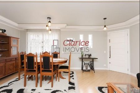 8_photo/94dcfb2573.be394aba15512bff-ATLAS-a7d8d2b3-0fd6-45da-8524-71a170fbd254.jpg de casa à venda com 3 quartos, 163m² em Boqueirão, Curitiba