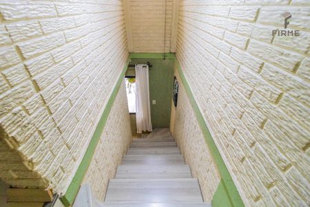 10_photo/94dcfb25af.a3938f651bcc0d27-ATLAS-a418ff8c-b4b2-4eaa-865a-38bee75473e6.jpg de casa à venda com 2 quartos, 74m² em Boqueirão, Curitiba