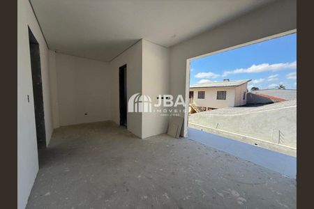 6_photo/94dcfb25c9.7cabae515ccd2ab5-ATLAS-d0ed5924-c515-4e61-8e67-b2cfb7880a2e.jpg de casa à venda com 0 quarto, 127m² em Hauer, Curitiba