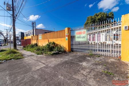 12_photo/94dcfb2695.0fee6dfc1a5f20f7-ATLAS-cc6cf308-9e9e-4d46-bc6f-eb65a6815130.jpg de casa à venda com 4 quartos, 441m² em Hauer, Curitiba