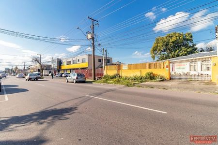 3_photo/94dcfb2695.0fee6dfc1a5f20f7-ATLAS-cf985be4-13eb-4e7e-8f35-feebbe86776f.jpg de casa à venda com 4 quartos, 441m² em Hauer, Curitiba