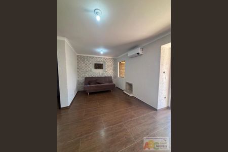 11_photo/94dcfb271b.efb969634df373a1-ATLAS-d2dc4aee-ac12-43fc-a4ba-0f16e52a9753.jpg de casa à venda com 3 quartos, 130m² em Boqueirão, Curitiba