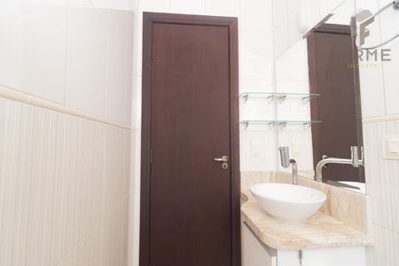 31_photo/94dcfb272d.e24bd3bd1ff0c8e8-ATLAS-8acdfd3a-aff3-4837-88de-43356654e469.jpg de casa à venda com 3 quartos, 120m² em Hauer, Curitiba