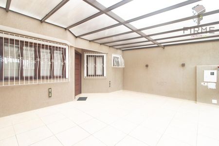 43_photo/94dcfb272d.e24bd3bd1ff0c8e8-ATLAS-e555cb24-b8bd-4e4b-9fe2-17ff872a83c7.jpg de casa à venda com 3 quartos, 120m² em Hauer, Curitiba