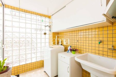 28_photo/94dcfb2841.a9131750f3ce15ce-ATLAS-c9bc93e0-0e7b-4d79-9a5d-9d02b1148d22.jpg de apartamento à venda com 3 quartos, 150m² em Boqueirão, Curitiba