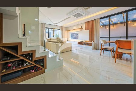 4_photo/94dcfb28a5.f3a69a23a7718f56-ATLAS-5826553b-24e5-4c4c-a82c-b17be2014c8a.jpg de casa à venda com 3 quartos, 123m² em Boqueirão, Curitiba