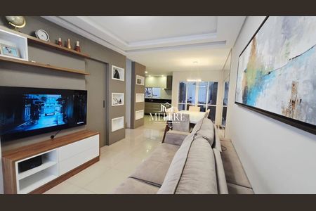 2_photo/94dcfb2b1b.ca78a889fbeea000-ATLAS-fe2d257b-b430-4c5b-bf17-5afbaf333117.jpg de casa à venda com 3 quartos, 131m² em Hauer, Curitiba