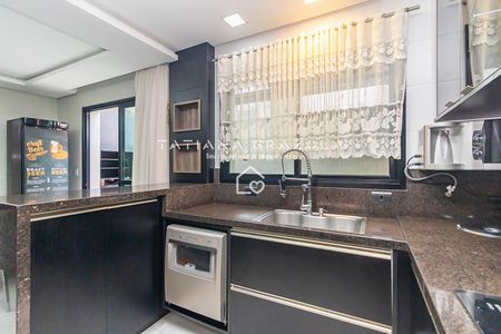 2_photo/94dcfb2b85.b4b4ea4450a4f201-ATLAS-02726e4c-8df3-4183-aa2a-cab6f1fe6114.jpg de casa à venda com 4 quartos, 177m² em Hauer, Curitiba